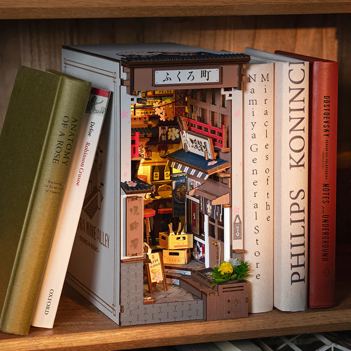Wine Alley Book Nook Kit