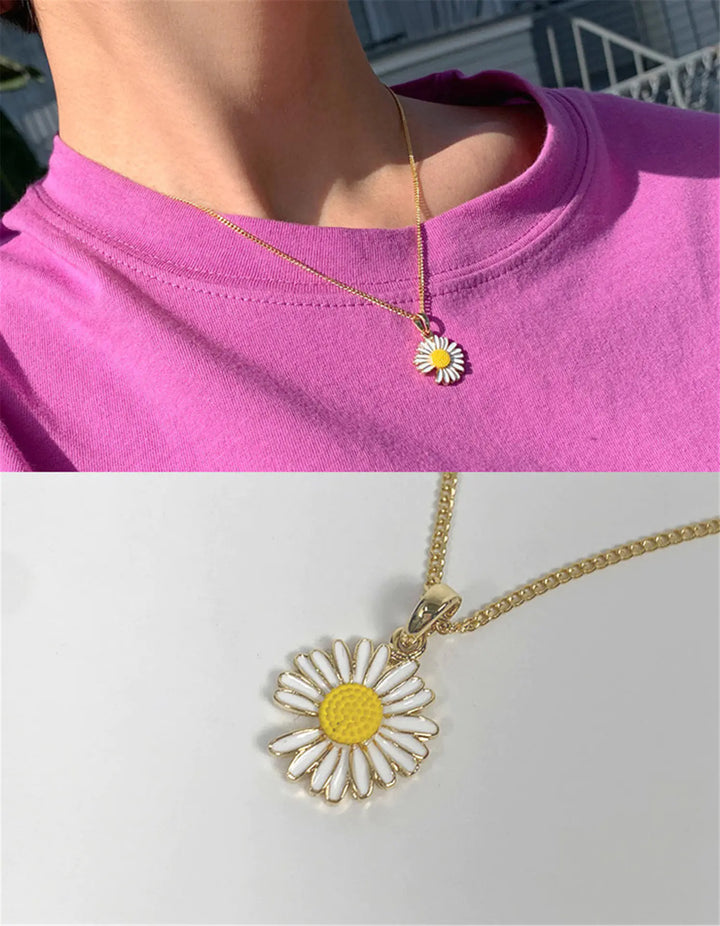 Designer Daisy Necklace for Women with Floral Pendant